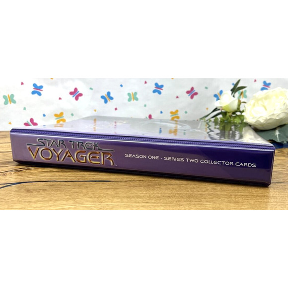 Vintage 1995 Star Trek Bring Home The Adventure Collector Trading Card Binder - Picture 3 of 6